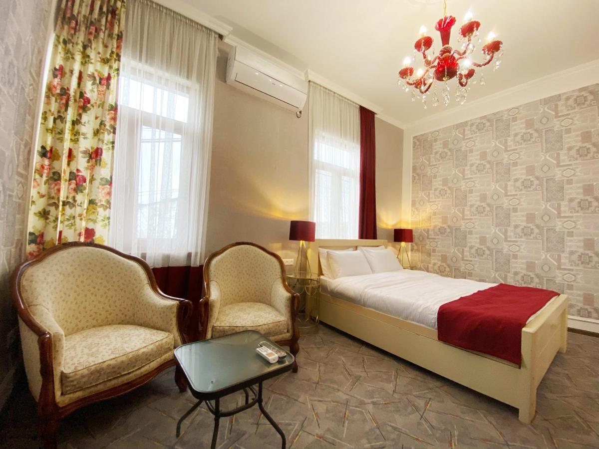 Hotel Orange Kutaisi Eksteriør bilde