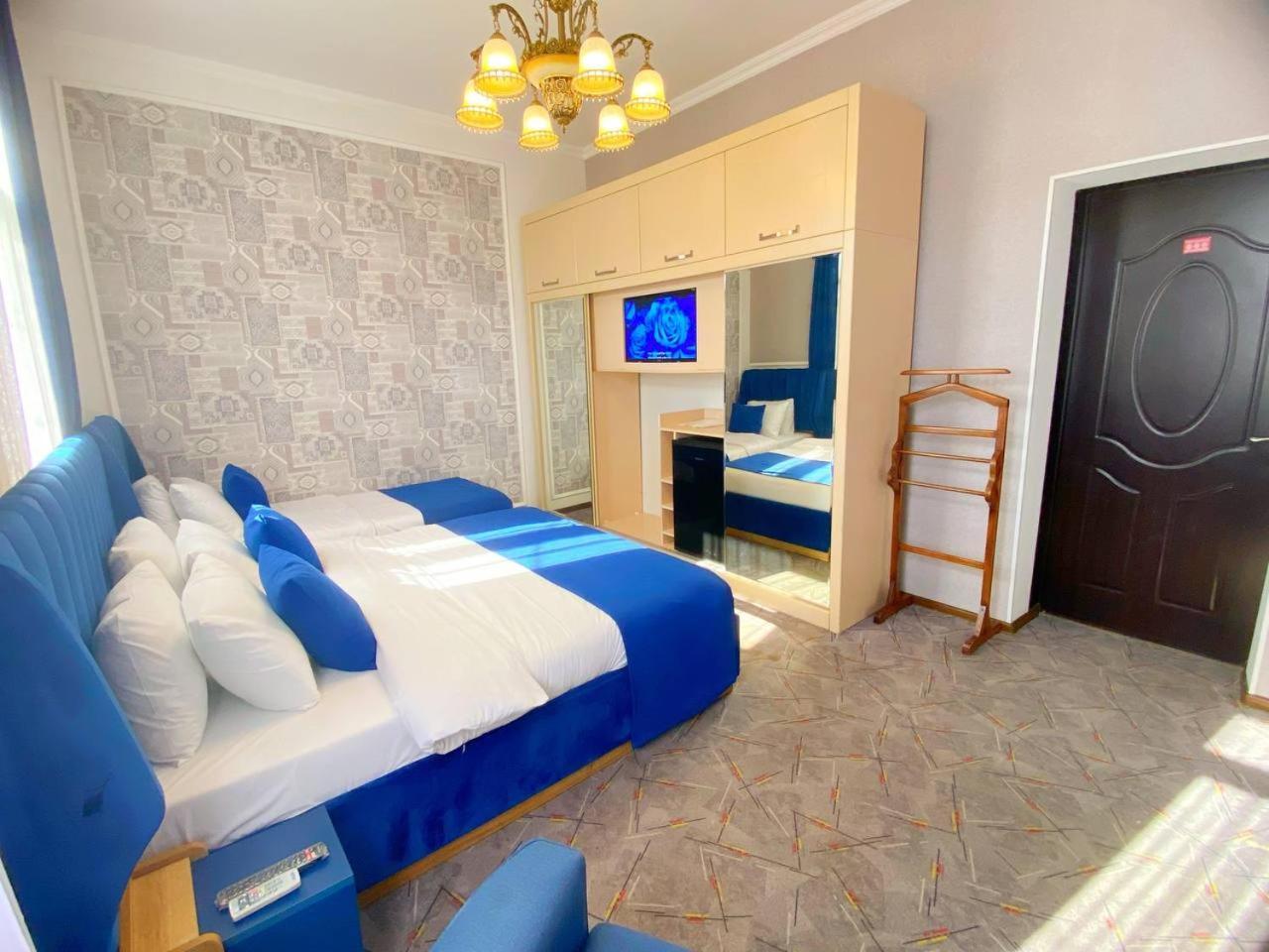 Hotel Orange Kutaisi Eksteriør bilde